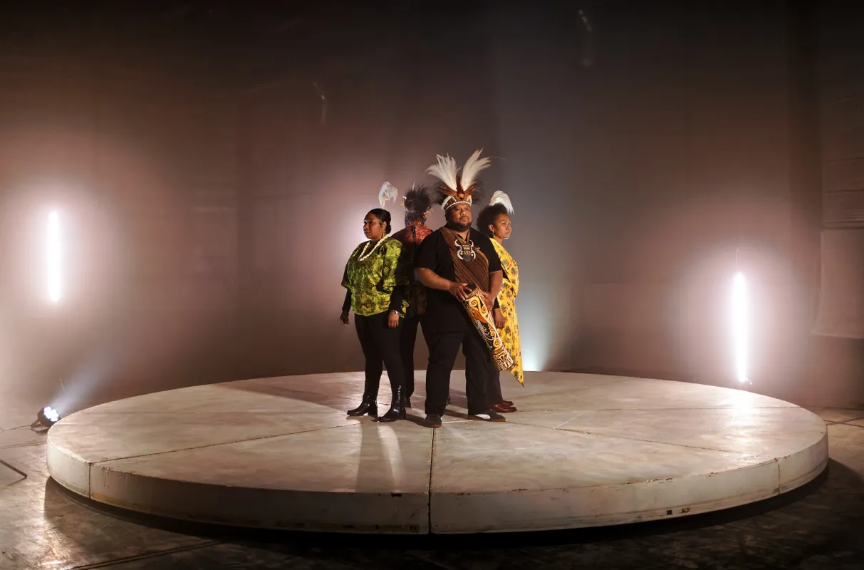 Opera Papoea: Het vaak vergeten verhaal van de Papoea's